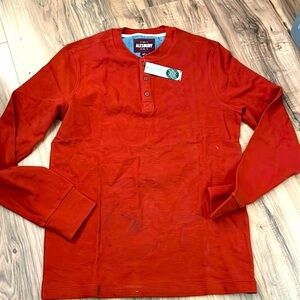 Men’s Alesbury Hensley pull over shirt size medium knit new Bryant